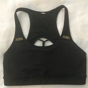 Lululemon sports bra yoga top black. Size 4